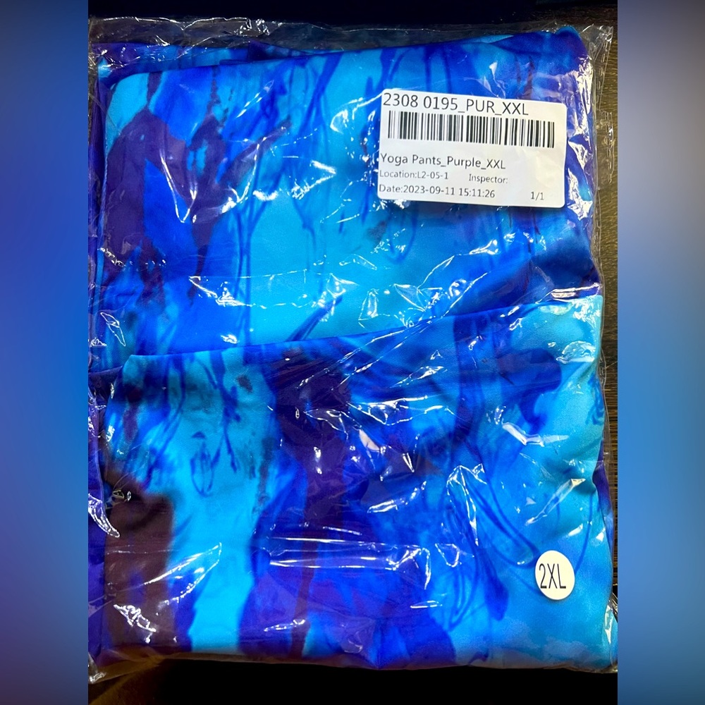 Tie Dye Leggings Brand New in the plastic- Blue/Purple - Size 2X fits like XL